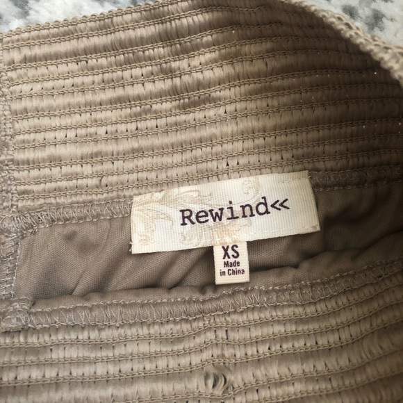 Crochet style shorts - Picture 2 of 2